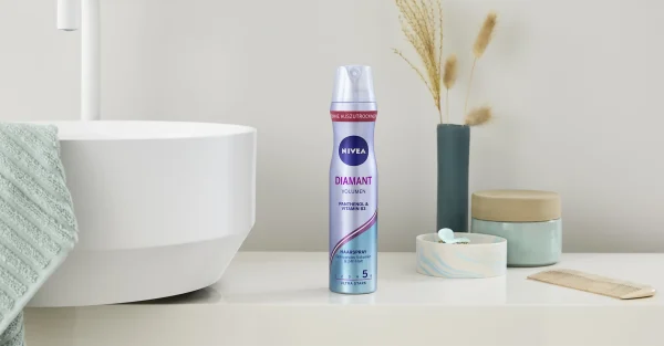 NIVEA Diamant Volumen Haarspray 6